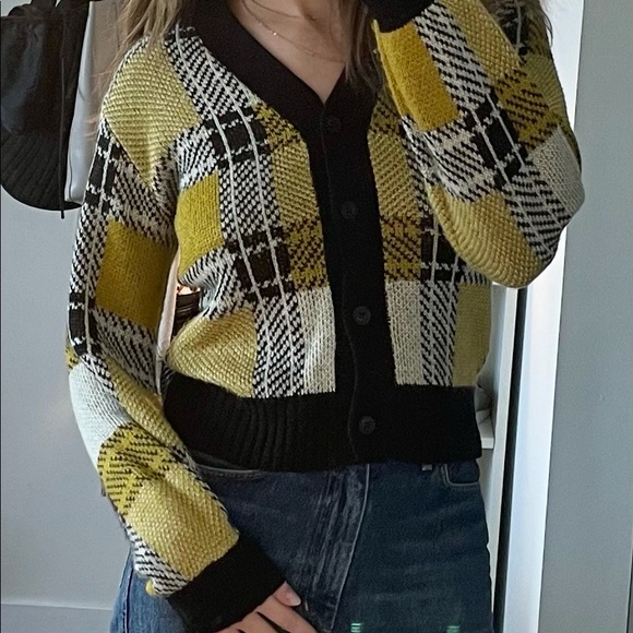 Who What Wear- Clueless “As if” inspired plaid cardigan - Picture 4 of 4